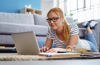 Những mẹo cho sinh viên làm online tại nhà