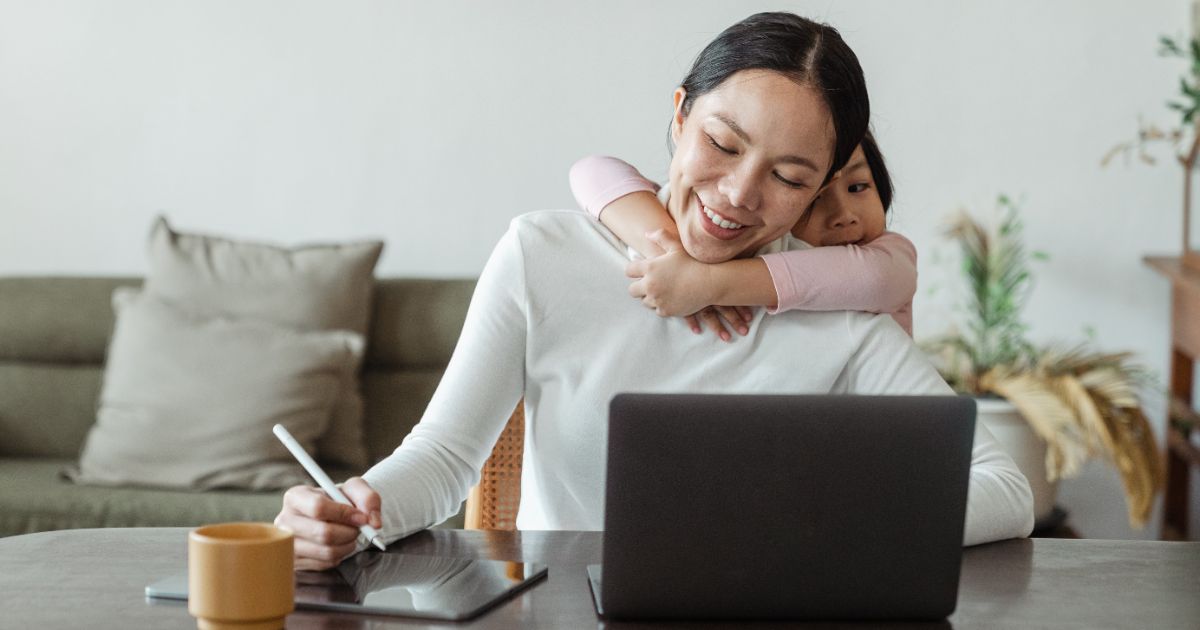 Nhân viên có thể dành nhiều thời gian cho gia đình hơn khi làm việc từ xa 